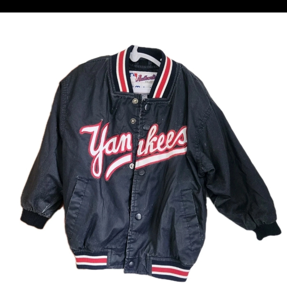 Majestic Kids Yankees Vintage Bomber Jacket - Black and Red